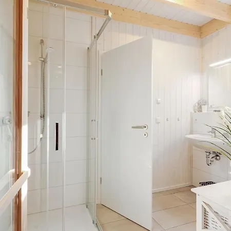 Lovely In Ostseeresort With Sauna * Olpenitz